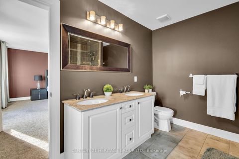 Photo 25 at 13 Mabern Street, Holly, Barrie