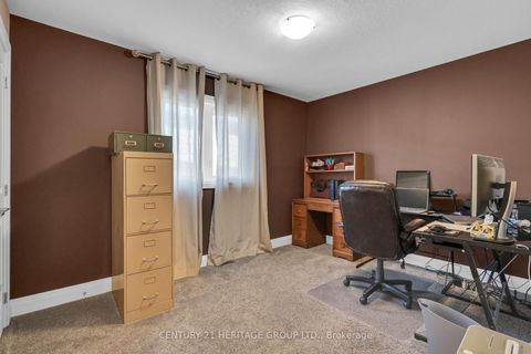 Photo 31 at 13 Mabern Street, Holly, Barrie