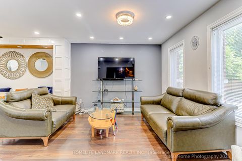 Photo 1 at 3 - 361 Birchmount Road, Cliffside, Toronto