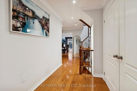 Photo 6 at 6 Summit Drive, Vellore Village, Vaughan