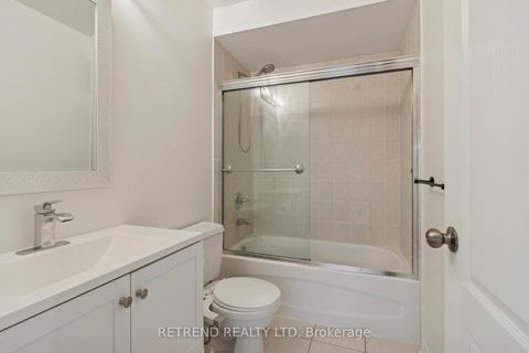 Photo 33 at 6 Summit Drive, Vellore Village, Vaughan