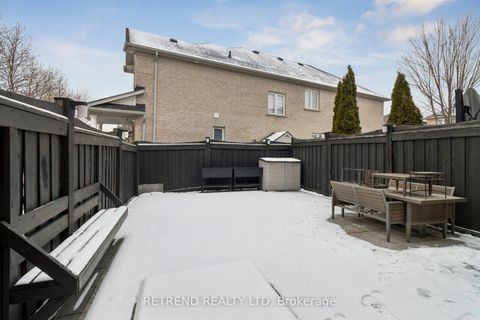 Photo 43 at 6 Summit Drive, Vellore Village, Vaughan