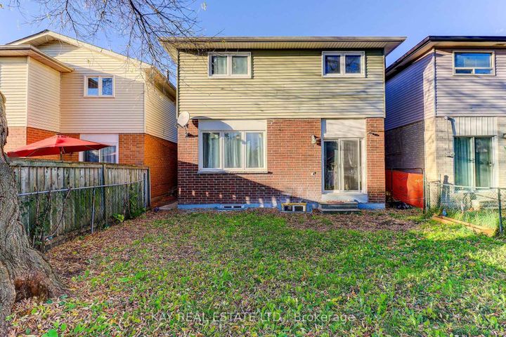 Photo 7 at 125 Littleleaf Drive, Malvern, Toronto