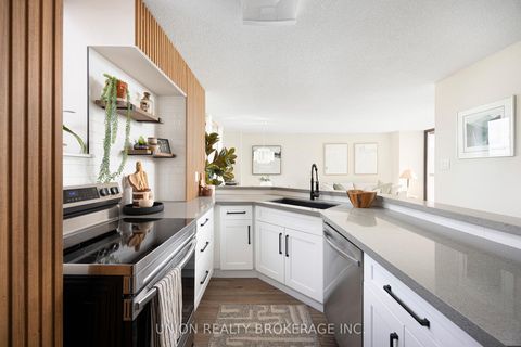 Photo 10 at 1201 - 95 Lombard Street, Yonge Corridor, Toronto