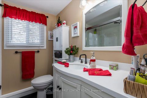 Photo 15 at 10 South Boulevard, Rural Innisfil, Innisfil