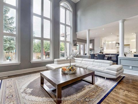 Photo 8 at 5 Trilogy Court, South Richvale, Richmond Hill