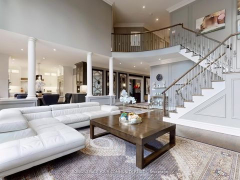 Photo 11 at 5 Trilogy Court, South Richvale, Richmond Hill