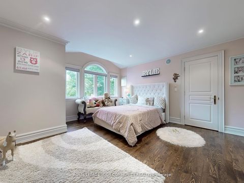 Photo 33 at 5 Trilogy Court, South Richvale, Richmond Hill