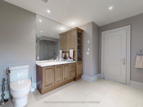 Photo 35 at 5 Trilogy Court, South Richvale, Richmond Hill