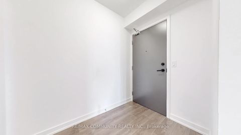 Photo 7 at 1003 - 2033 Kennedy Road, Malvern West, Toronto