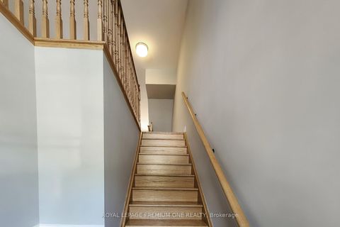 Photo 22 at 71 Dryden Way N, Richview, Toronto