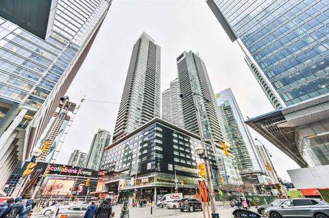 Photo 16 at 3007 - 55 Bremner Boulevard, Waterfront Communities C1, Toronto