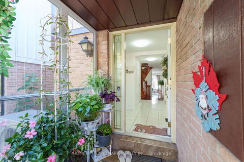 Photo 1 at 20 Croach Crescent, Agincourt North, Toronto