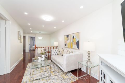 Photo 13 at 20 Croach Crescent, Agincourt North, Toronto