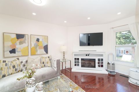 Photo 15 at 20 Croach Crescent, Agincourt North, Toronto