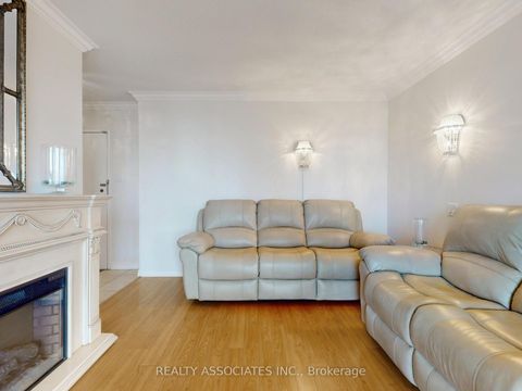 Photo 14 at 1704 - 205 Hilda Avenue, Newtonbrook West, Toronto