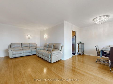 Photo 16 at 1704 - 205 Hilda Avenue, Newtonbrook West, Toronto