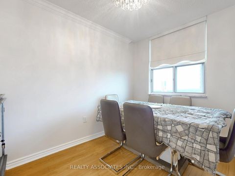 Photo 17 at 1704 - 205 Hilda Avenue, Newtonbrook West, Toronto