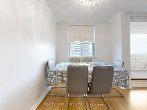 Photo 18 at 1704 - 205 Hilda Avenue, Newtonbrook West, Toronto