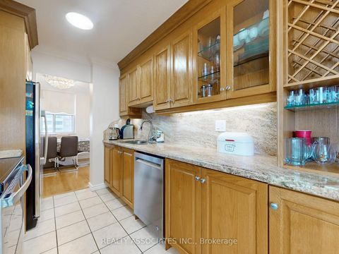 Photo 19 at 1704 - 205 Hilda Avenue, Newtonbrook West, Toronto