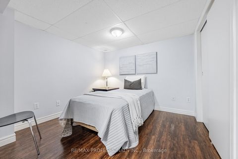 Photo 20 at 54 Holmesdale Crescent, Fairbank, Toronto