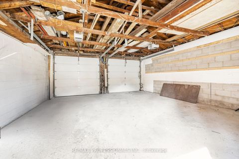 Photo 24 at 560 Atlas Avenue, Oakwood Village, Toronto