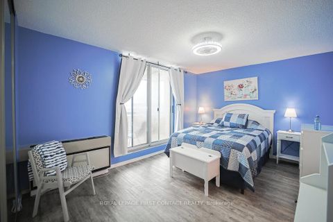 Photo 16 at 808 - 20 William Roe Boulevard, Central Newmarket, Newmarket