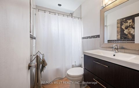 Photo 28 at 57 Westglen Crescent, City Centre West, Toronto