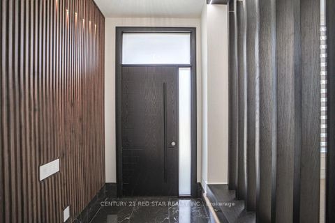 Photo 3 at 1 Frankwood Road, Queensway, Toronto