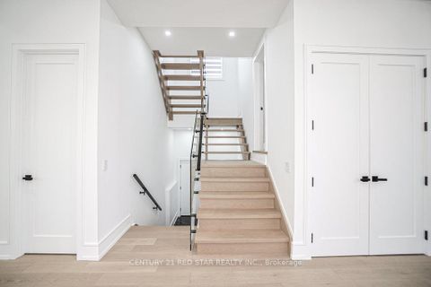 Photo 14 at 1 Frankwood Road, Queensway, Toronto