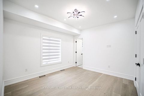 Photo 25 at 1 Frankwood Road, Queensway, Toronto
