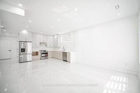 Photo 34 at 1 Frankwood Road, Queensway, Toronto