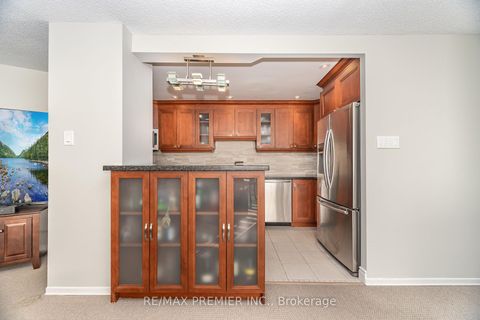 Photo 14 at 1602 - 475 The West Mall, Etobicoke West Mall, Toronto