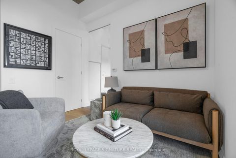 Photo 4 at 606 - 11 Charlotte Street, Waterfront Communities C1, Toronto