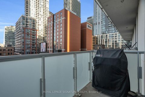 Photo 19 at 606 - 11 Charlotte Street, Waterfront Communities C1, Toronto