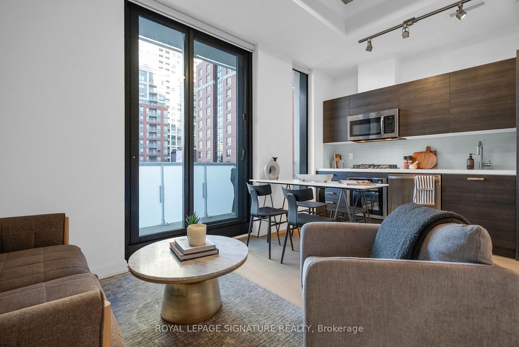 606 - 11 Charlotte Street, Waterfront Communities C1, Toronto 