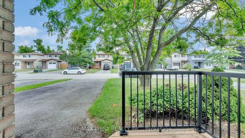 Photo 7 at 67 Corbett Drive, Grove East, Barrie