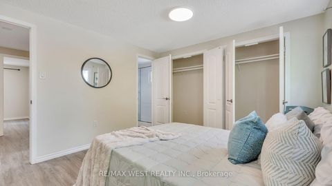 Photo 24 at 67 Corbett Drive, Grove East, Barrie