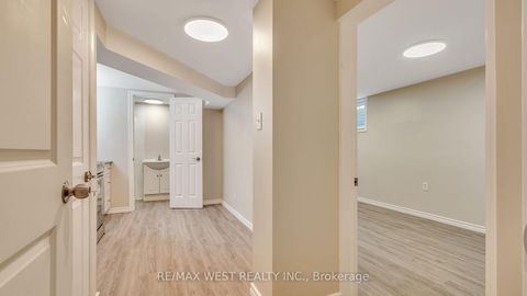 Photo 35 at 67 Corbett Drive, Grove East, Barrie