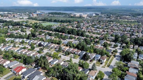 Photo 49 at 67 Corbett Drive, Grove East, Barrie