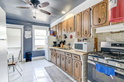 Photo 22 at 16 Pryor Avenue, Pellam Park, Toronto