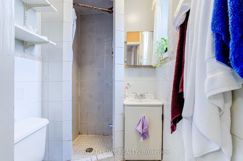 Photo 25 at 16 Pryor Avenue, Pellam Park, Toronto