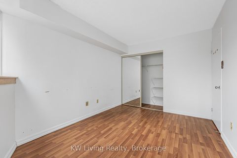 Photo 10 at 409 - 1055 Bay Street, Bay Street Corridor, Toronto