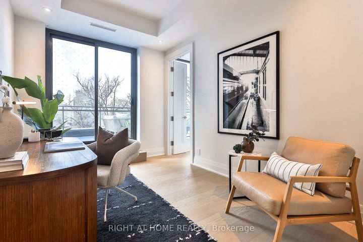 Photo 13 at 302 - 10 Prince Arthur Avenue, Annex, Toronto