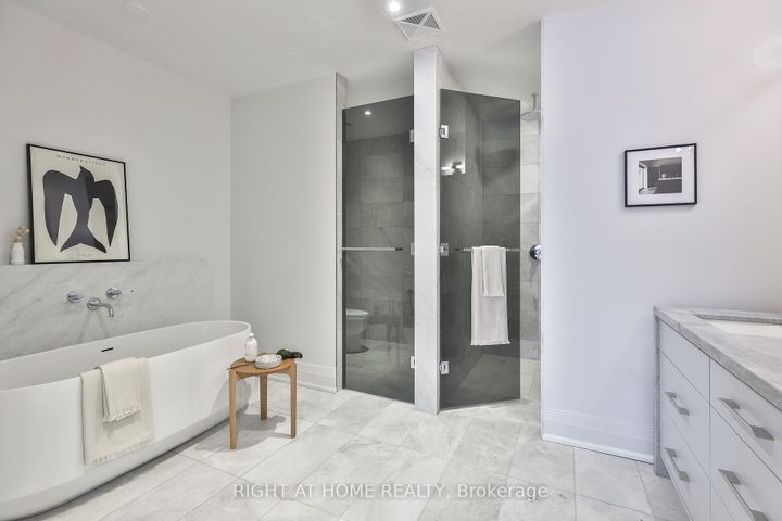 Photo 18 at 302 - 10 Prince Arthur Avenue, Annex, Toronto