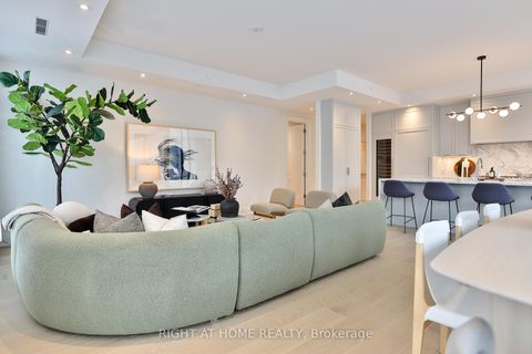 Photo 5 at 302 - 10 Prince Arthur Avenue, Annex, Toronto