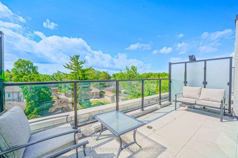 Photo 1 at 29 - 871 Sheppard Avenue W, Clanton Park, Toronto