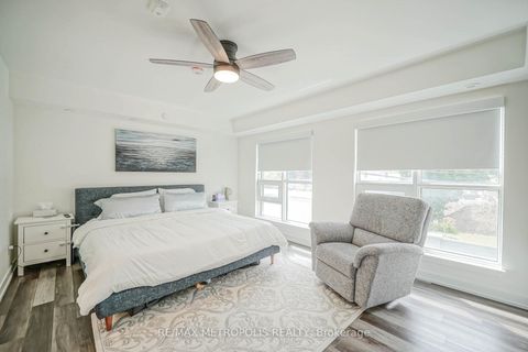 Photo 26 at 29 - 871 Sheppard Avenue W, Clanton Park, Toronto