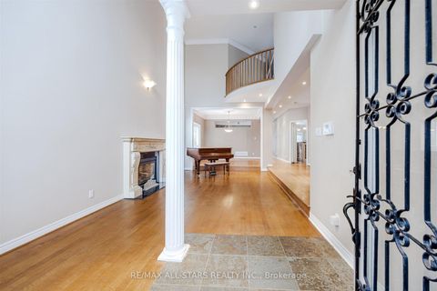 Photo 8 at 458 Guildwood Parkway, Guildwood, Toronto