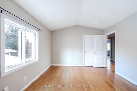 Photo 36 at 458 Guildwood Parkway, Guildwood, Toronto